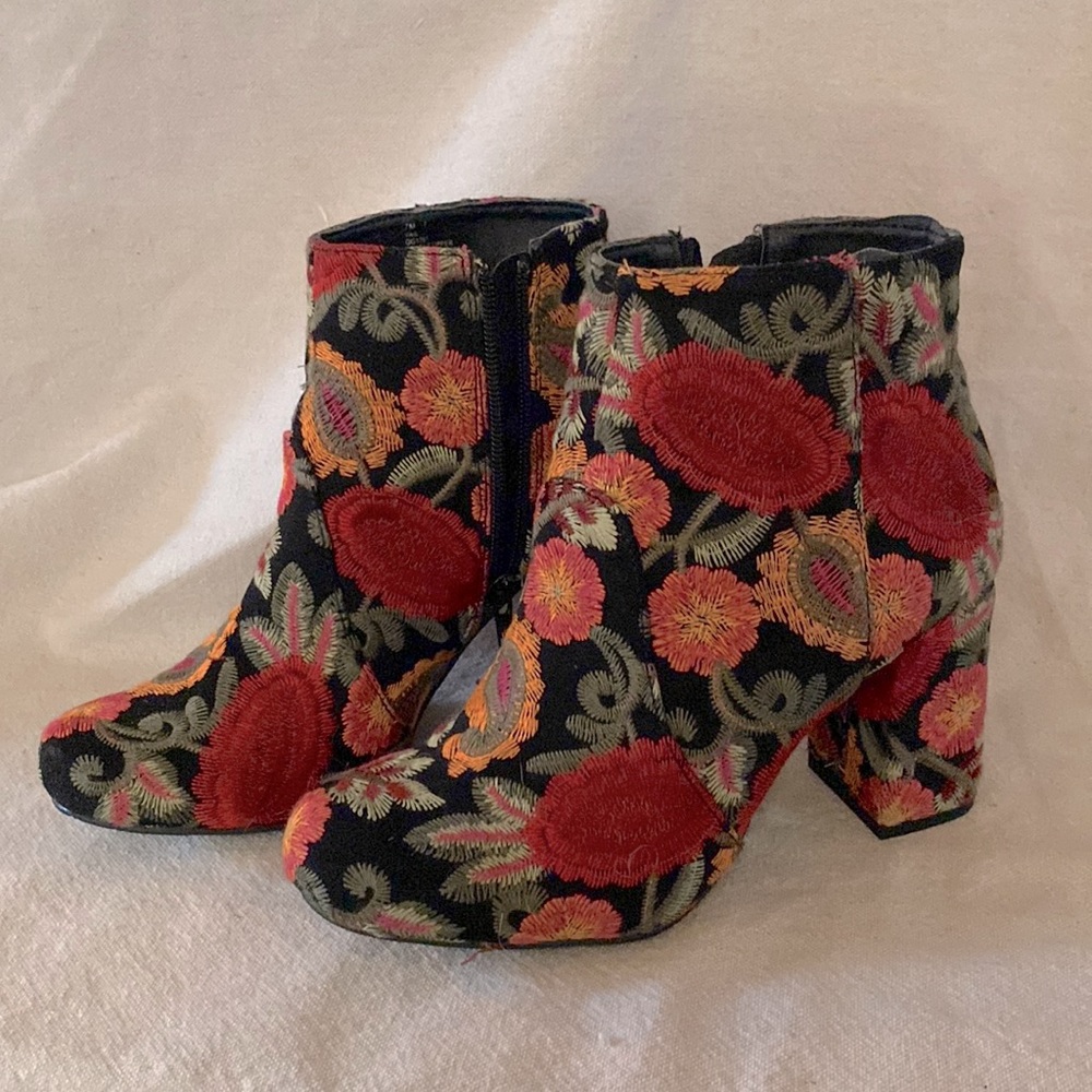 MIA floral embroidered booties.